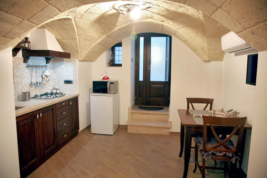 L'Angolo Del Salento Oria  Exterior photo